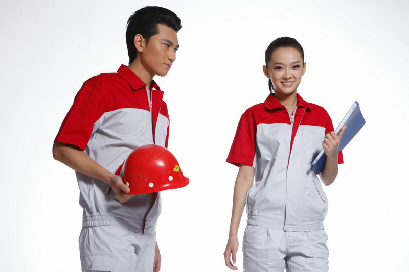 定制工作服標識到底是什么呢?如何晾曬?